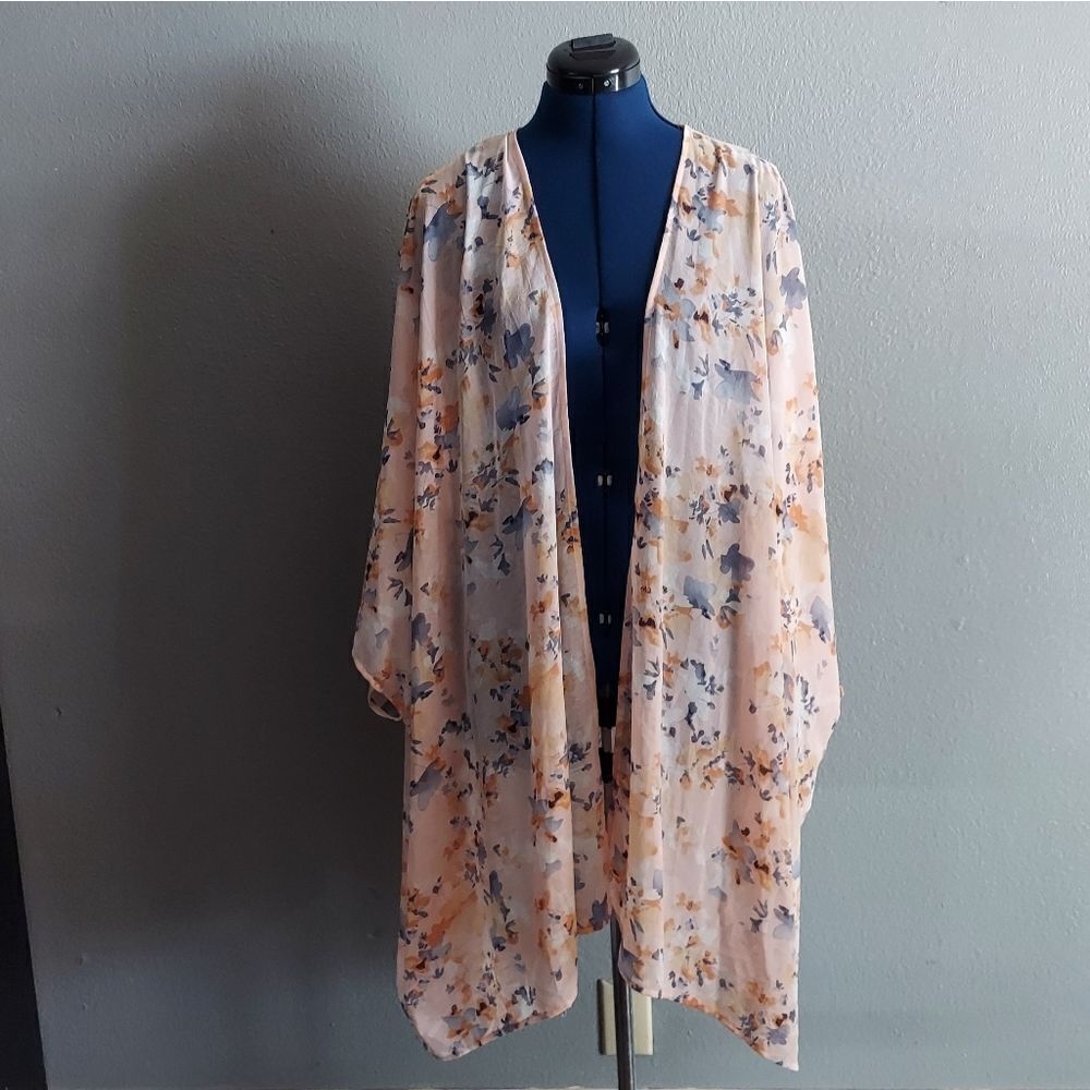 GeeGee Peachy Pink Floral Kimono 2XL